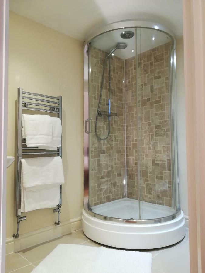 2 Bedroom Apartment - Uplands Swansea Buitenkant foto